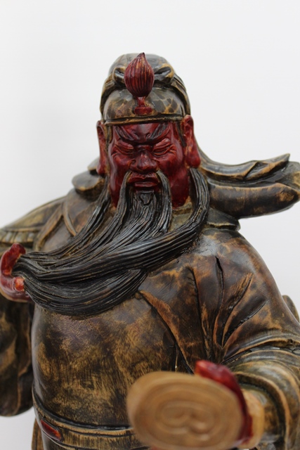 关公为商界尊崇的守护神,有「武财神」之称,可 「 镇宅,守财,防小人